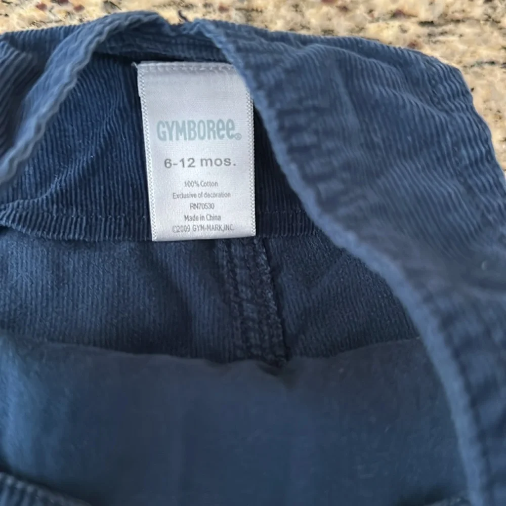 GYMBOREE Blue corduroy Overalls with Car Embroidery 6-12 months